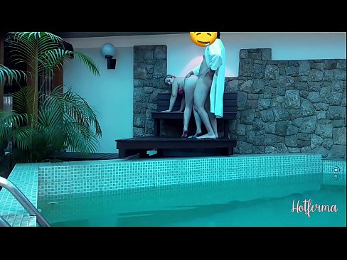 ❤️ Šéf pozve služebnou k bazénu, ale neodolala žhavému ️❌ Šukání video u cs.xxxnd.ru