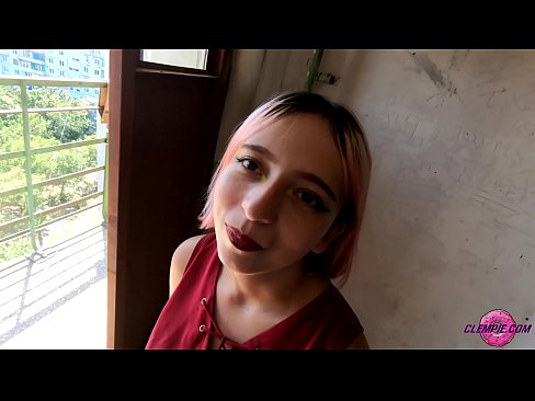 ❤️ Studentka smyslně kouří cizince ve vnitrozemí - sperma na tváři ️❌ Šukání video u cs.xxxnd.ru